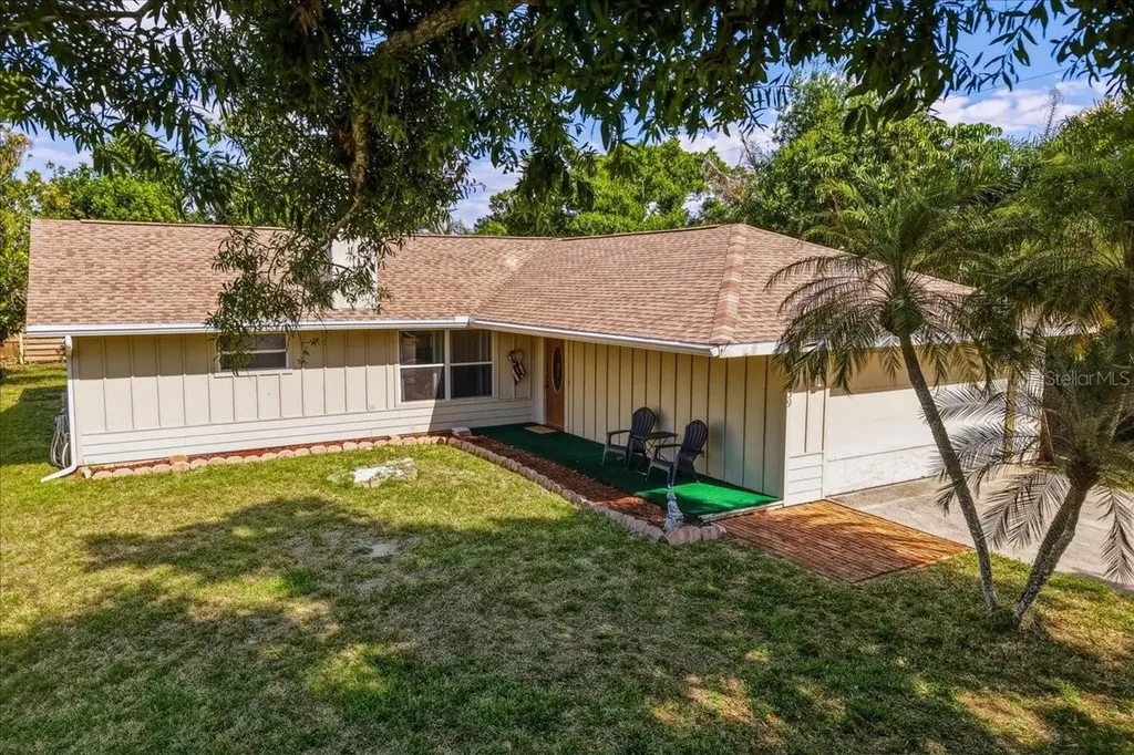 5639 Blount Avenue Sarasota FL 34231