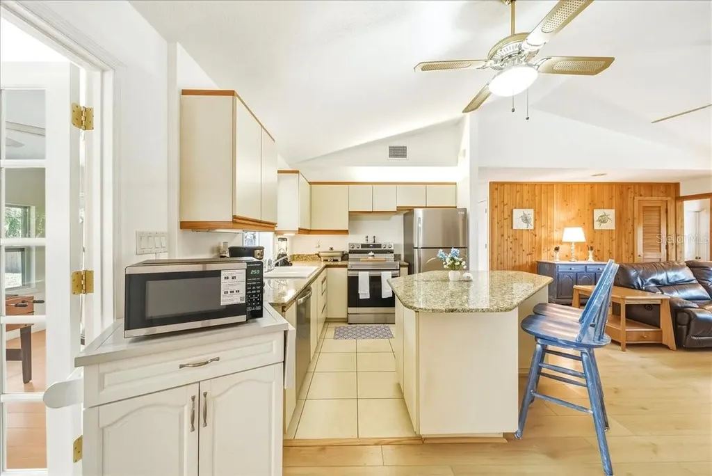 5639 Blount Avenue Sarasota FL 34231