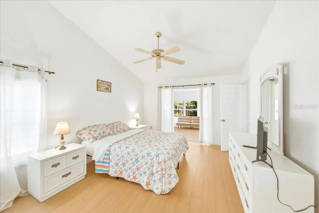 5639 Blount Avenue Sarasota FL 34231