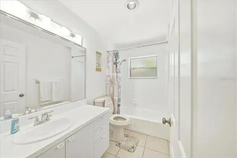 5639 Blount Avenue Sarasota FL 34231