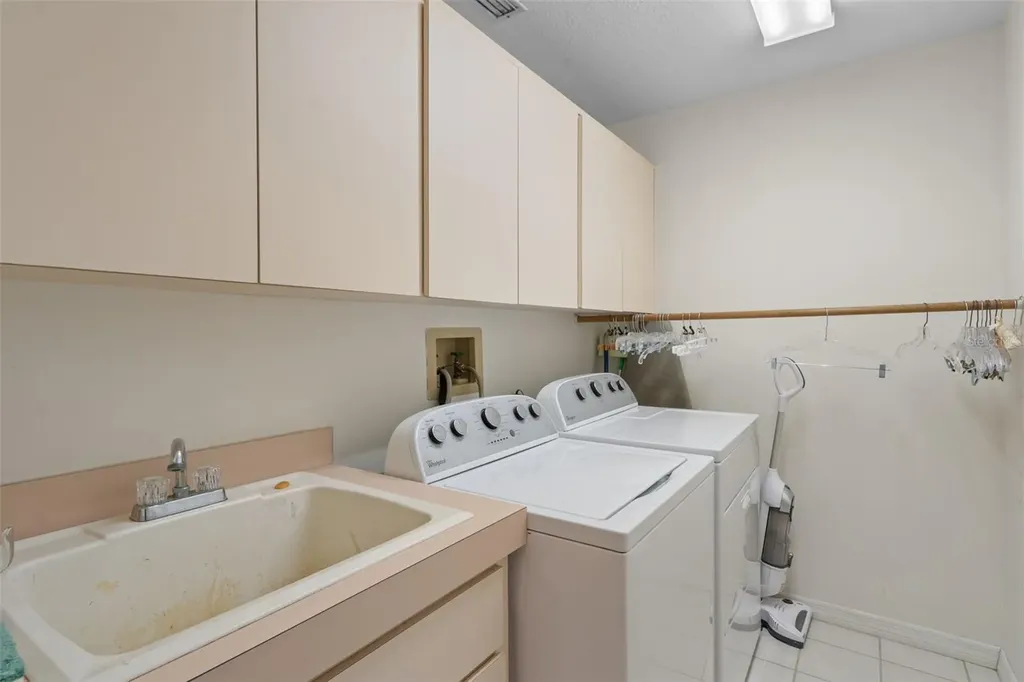 5557 El Cerro Drive New Port Richey FL 34655