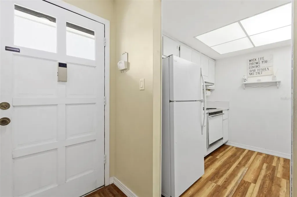 404 Windrush Bay Drive Tarpon Springs FL 34689