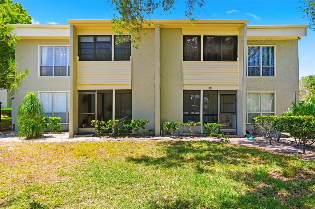 404 Windrush Bay Drive Tarpon Springs FL 34689