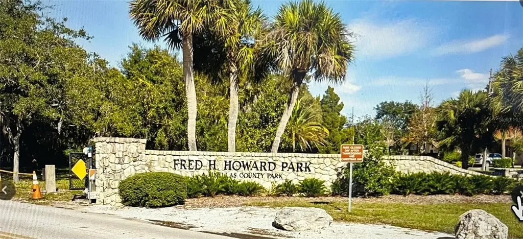 404 Windrush Bay Drive Tarpon Springs FL 34689