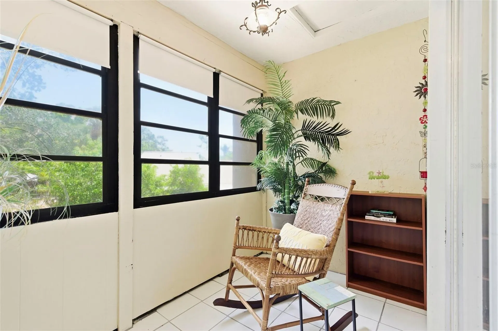 404 Windrush Bay Drive Tarpon Springs FL 34689