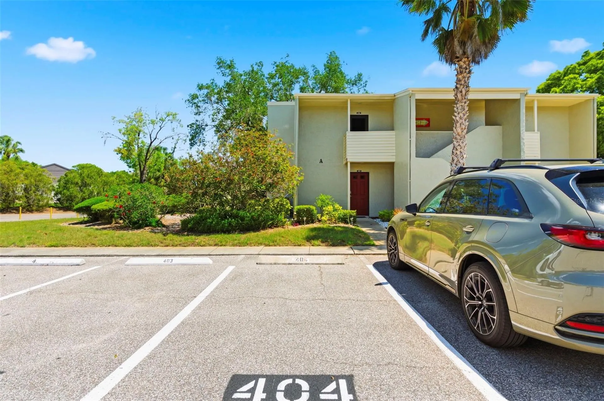 404 Windrush Bay Drive Tarpon Springs FL 34689