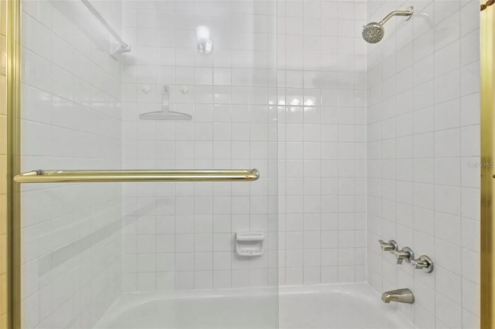 404 Windrush Bay Drive Tarpon Springs FL 34689