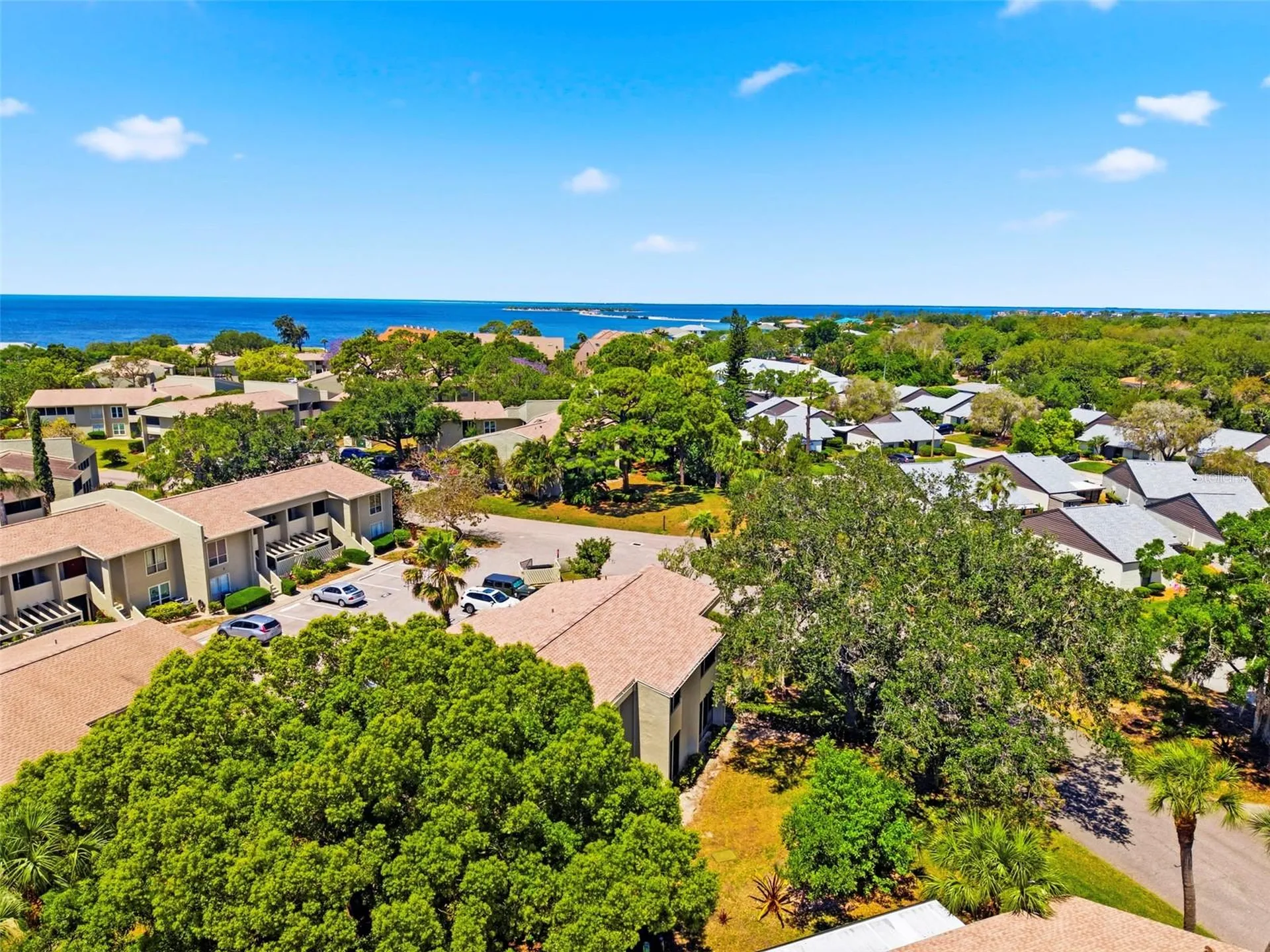 404 Windrush Bay Drive Tarpon Springs FL 34689
