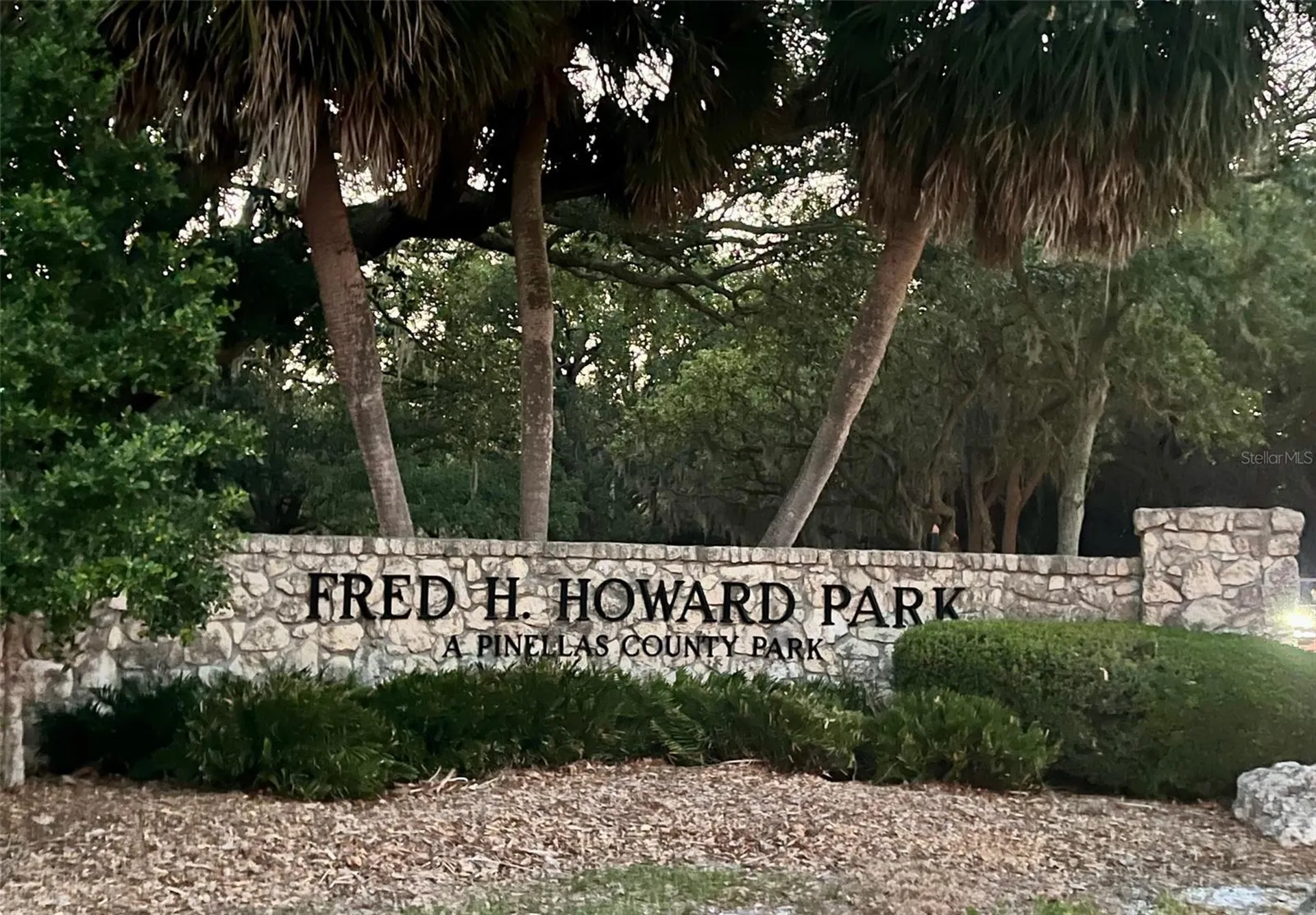 404 Windrush Bay Drive Tarpon Springs FL 34689