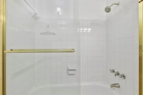 404 Windrush Bay Drive Tarpon Springs FL 34689