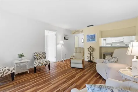 404 Windrush Bay Drive Tarpon Springs FL 34689