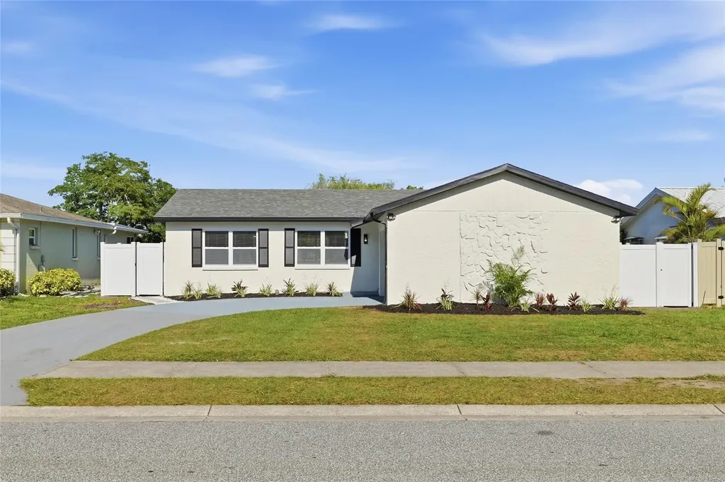 1423 Chesterfield Drive Dunedin FL 34698