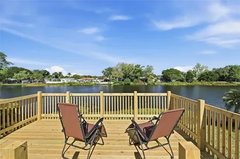 1423 Chesterfield Drive Dunedin FL 34698