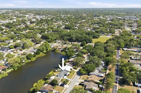 1423 Chesterfield Drive Dunedin FL 34698