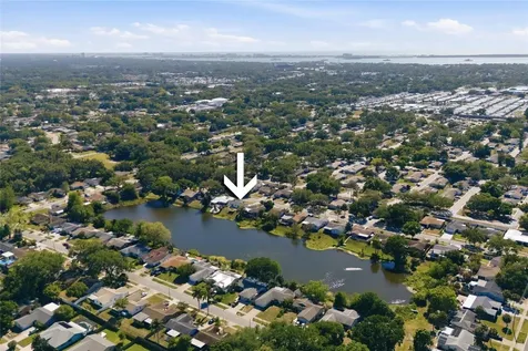 1423 Chesterfield Drive Dunedin FL 34698