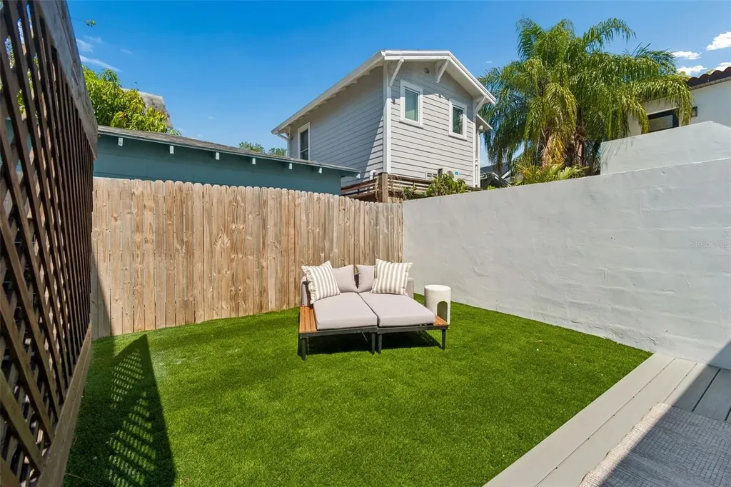 723 S Brevard Avenue Tampa FL 33606
