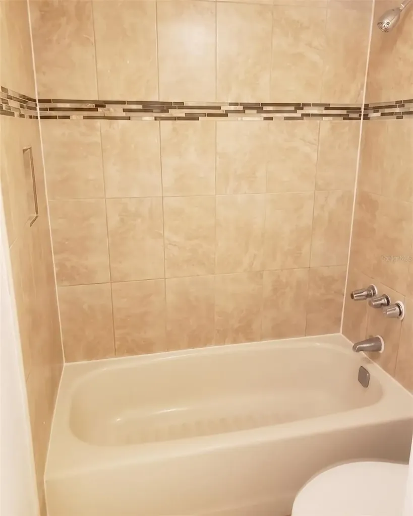 7526 Needle Leaf Place Tampa FL 33617