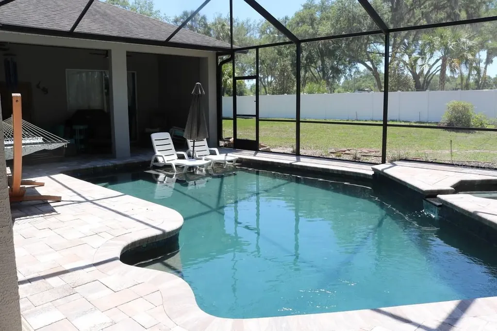 19150 Livingston Avenue Lutz FL 33559