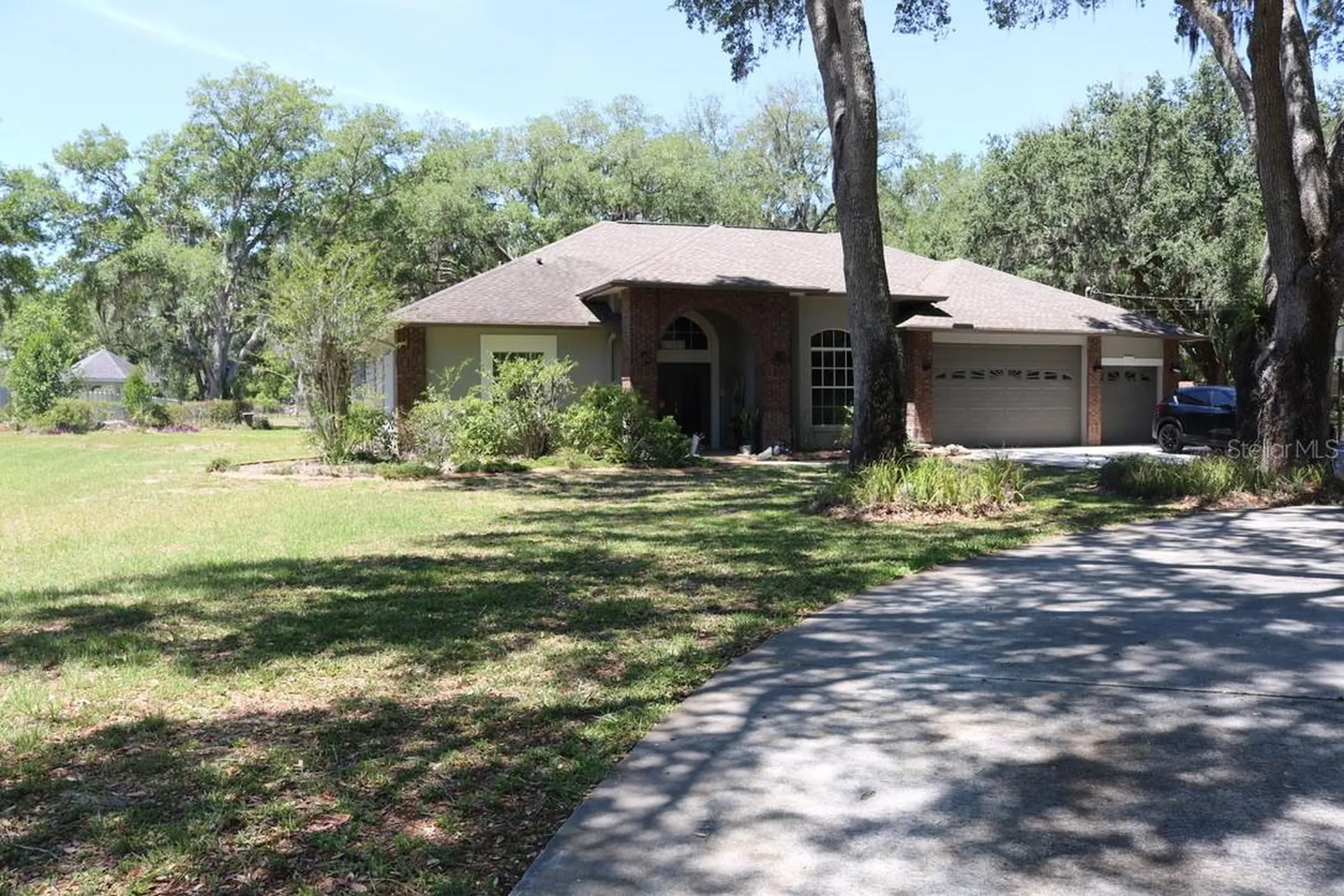 19150 Livingston Avenue Lutz FL 33559