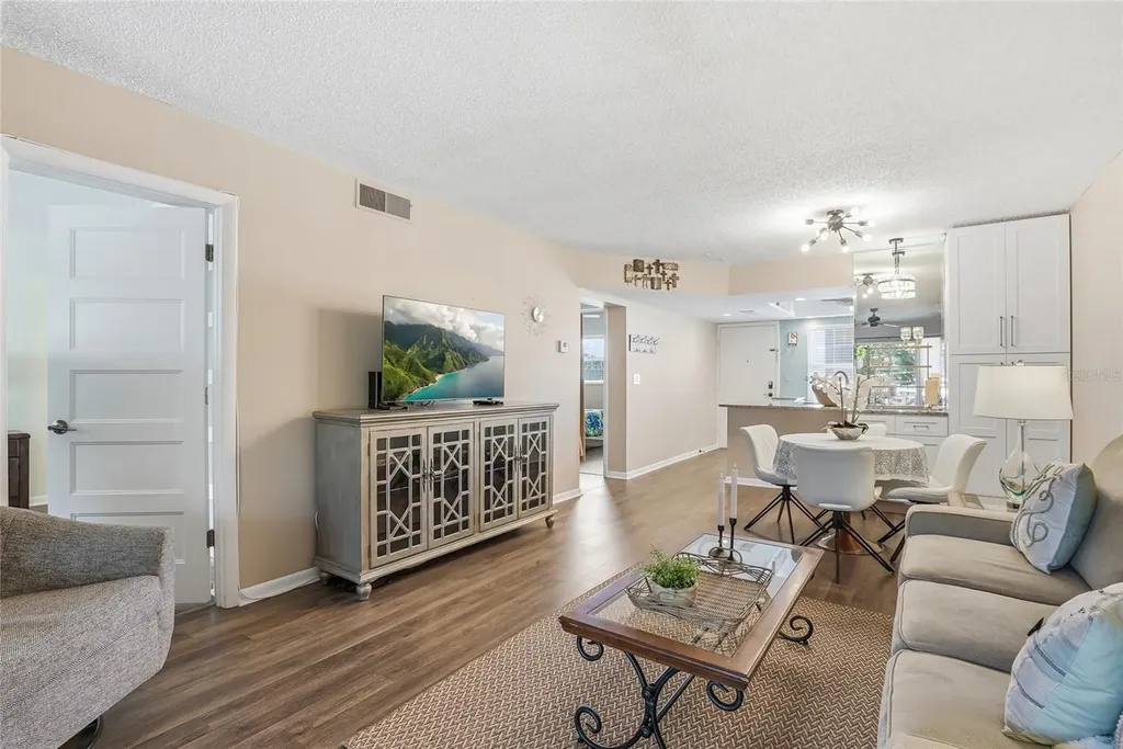 952 Virginia Street Dunedin FL 34698