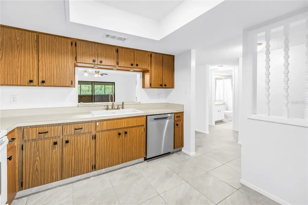 3600 Magnolia Ridge Circle Palm Harbor FL 34684