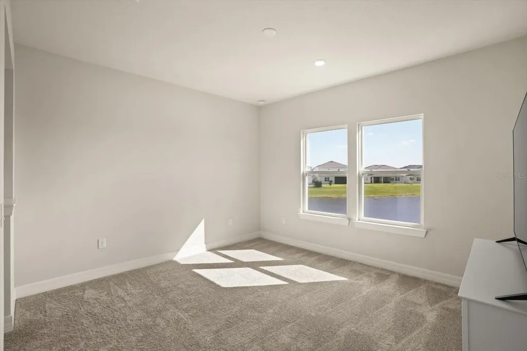 8352 Park Cliff Way Orlando FL 32836