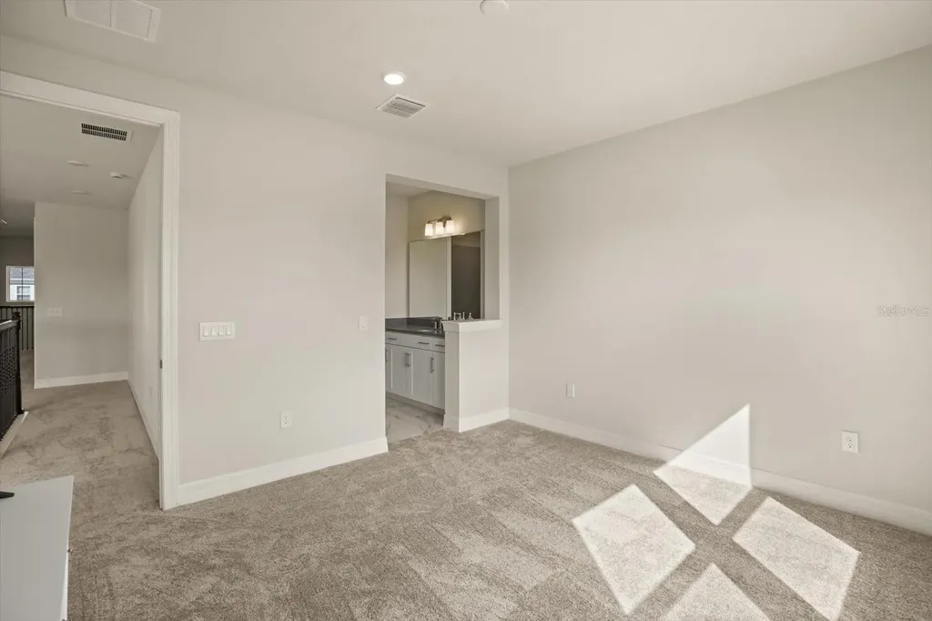 8352 Park Cliff Way Orlando FL 32836
