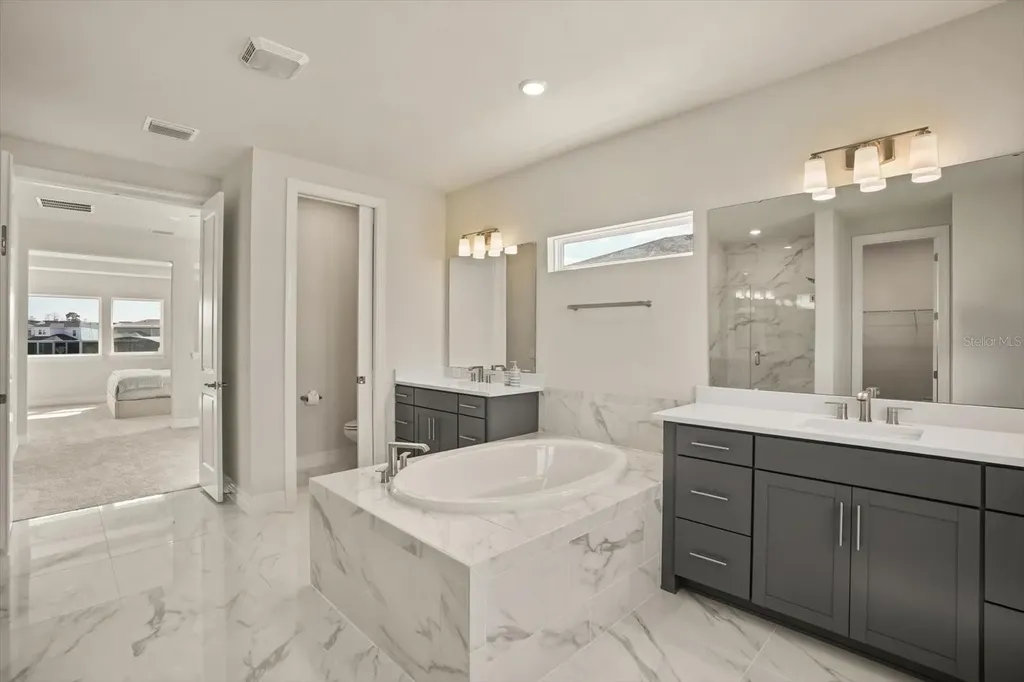 8352 Park Cliff Way Orlando FL 32836