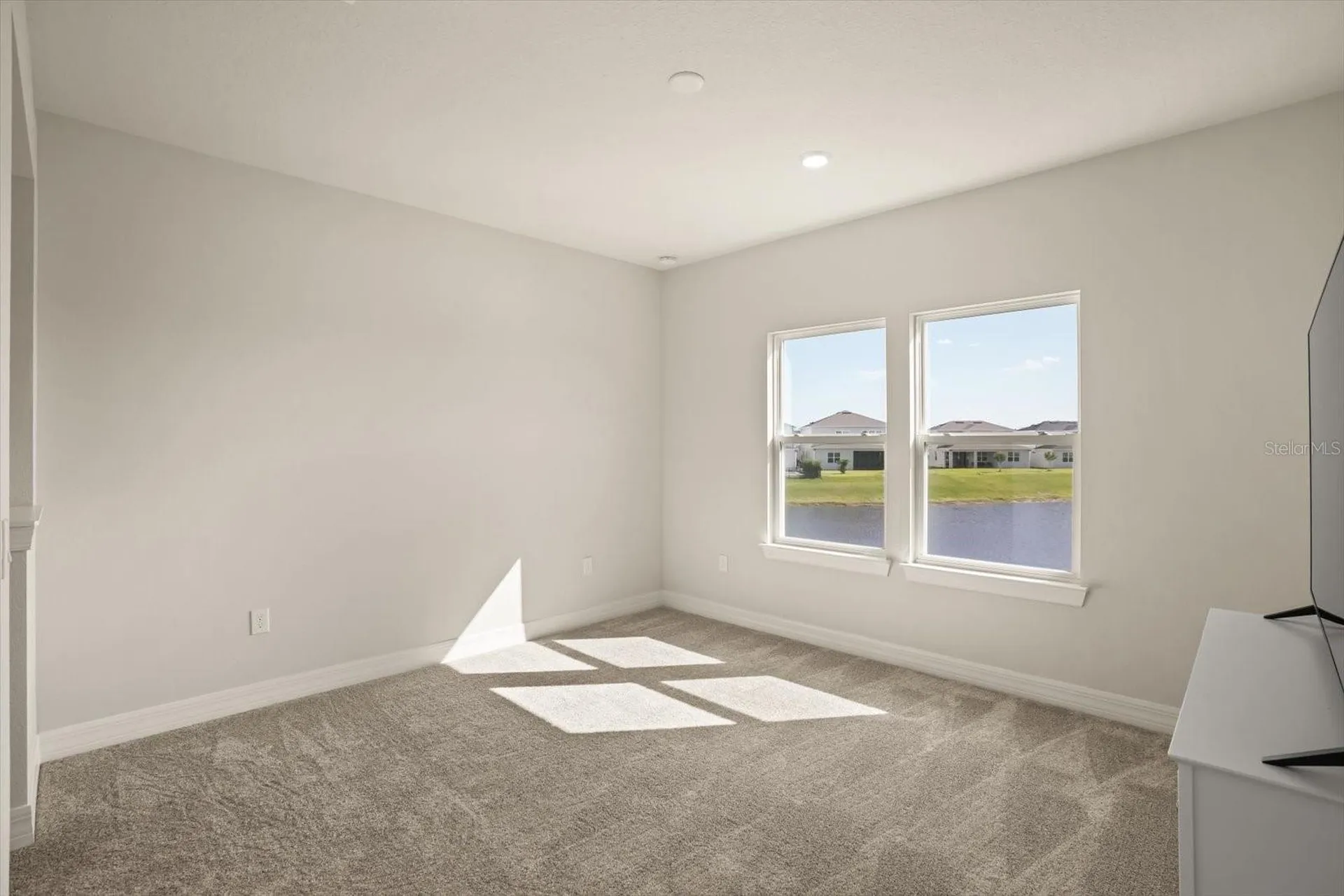 8352 Park Cliff Way Orlando FL 32836