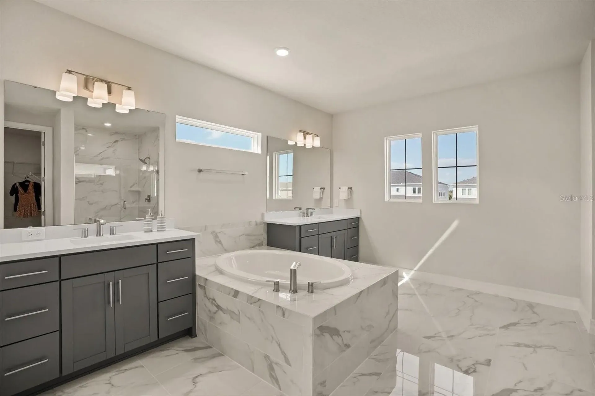 8352 Park Cliff Way Orlando FL 32836
