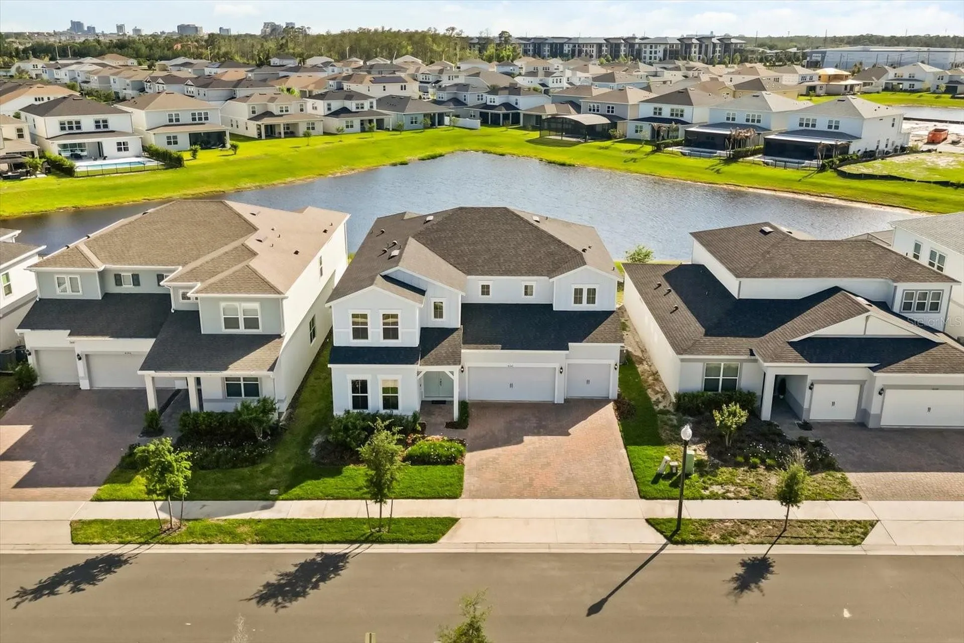 8352 Park Cliff Way Orlando FL 32836