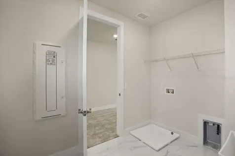 8352 Park Cliff Way Orlando FL 32836