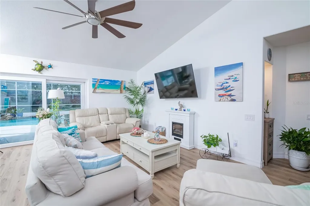 3267 Amaca Circle Orlando FL 32837