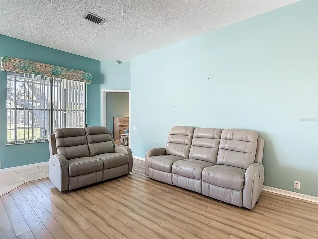 9289 Penelope Drive Weeki Wachee FL 34613