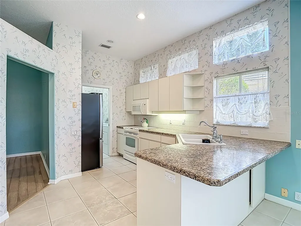 9289 Penelope Drive Weeki Wachee FL 34613