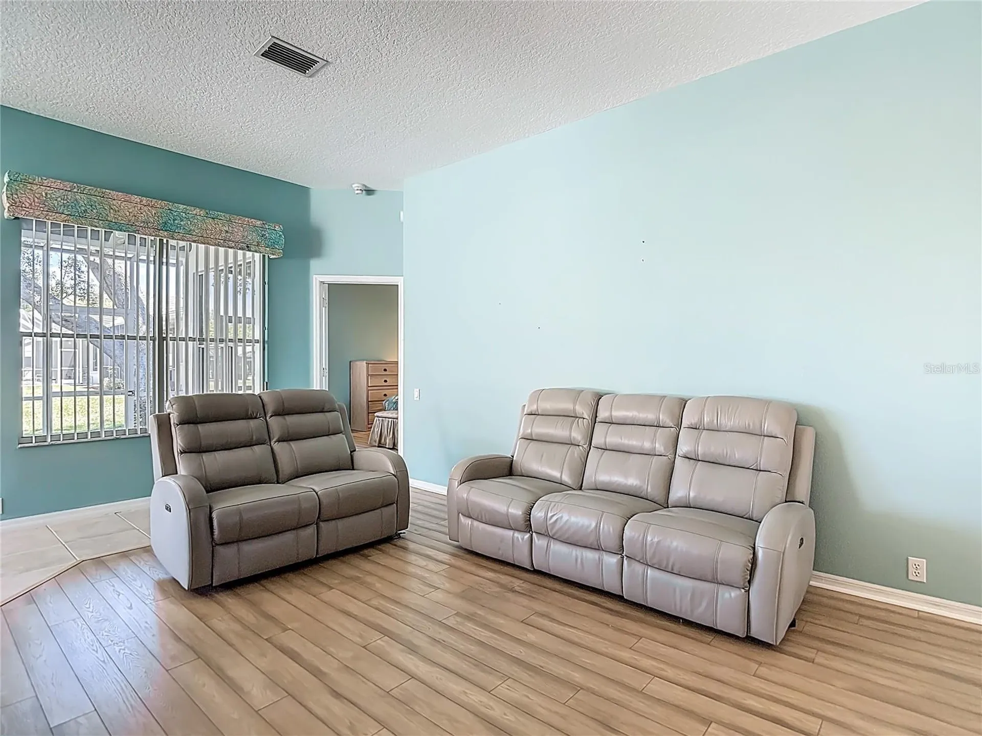 9289 Penelope Drive Weeki Wachee FL 34613