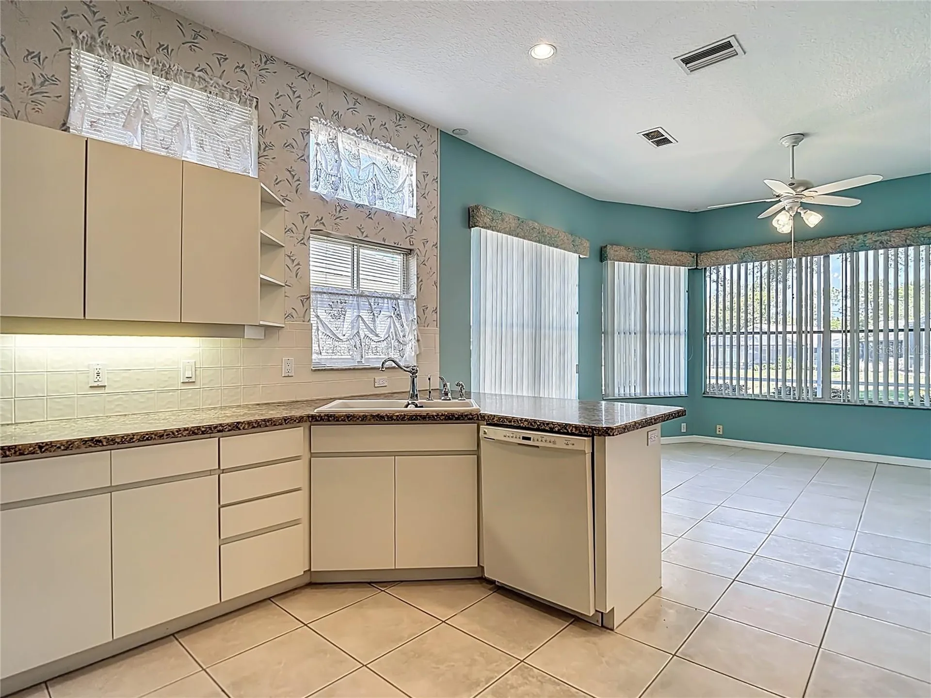 9289 Penelope Drive Weeki Wachee FL 34613