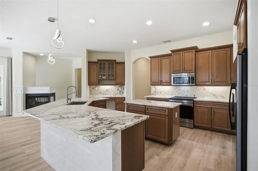4 N Village Parkway Palm Coast FL 32137