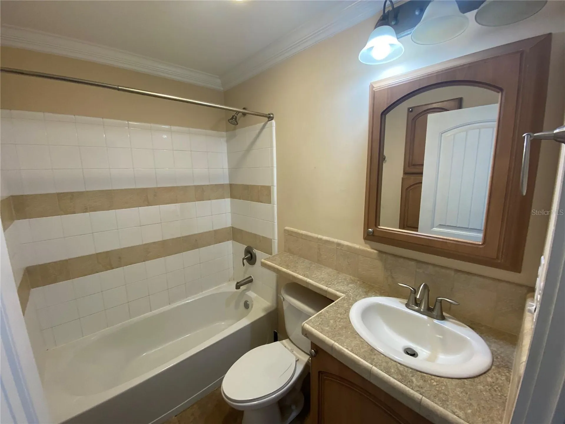 653 Symonds Avenue Winter Park FL 32789