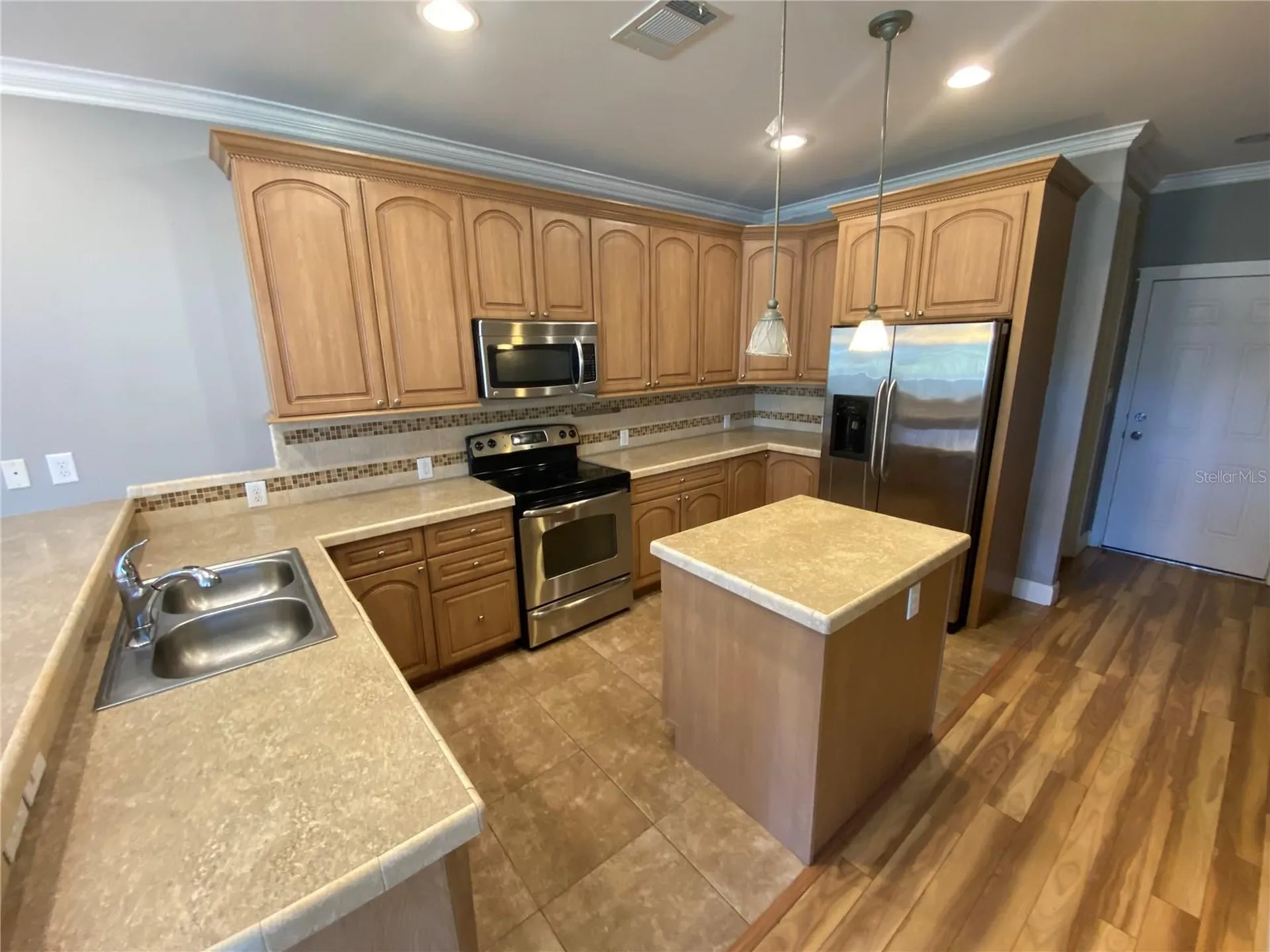653 Symonds Avenue Winter Park FL 32789