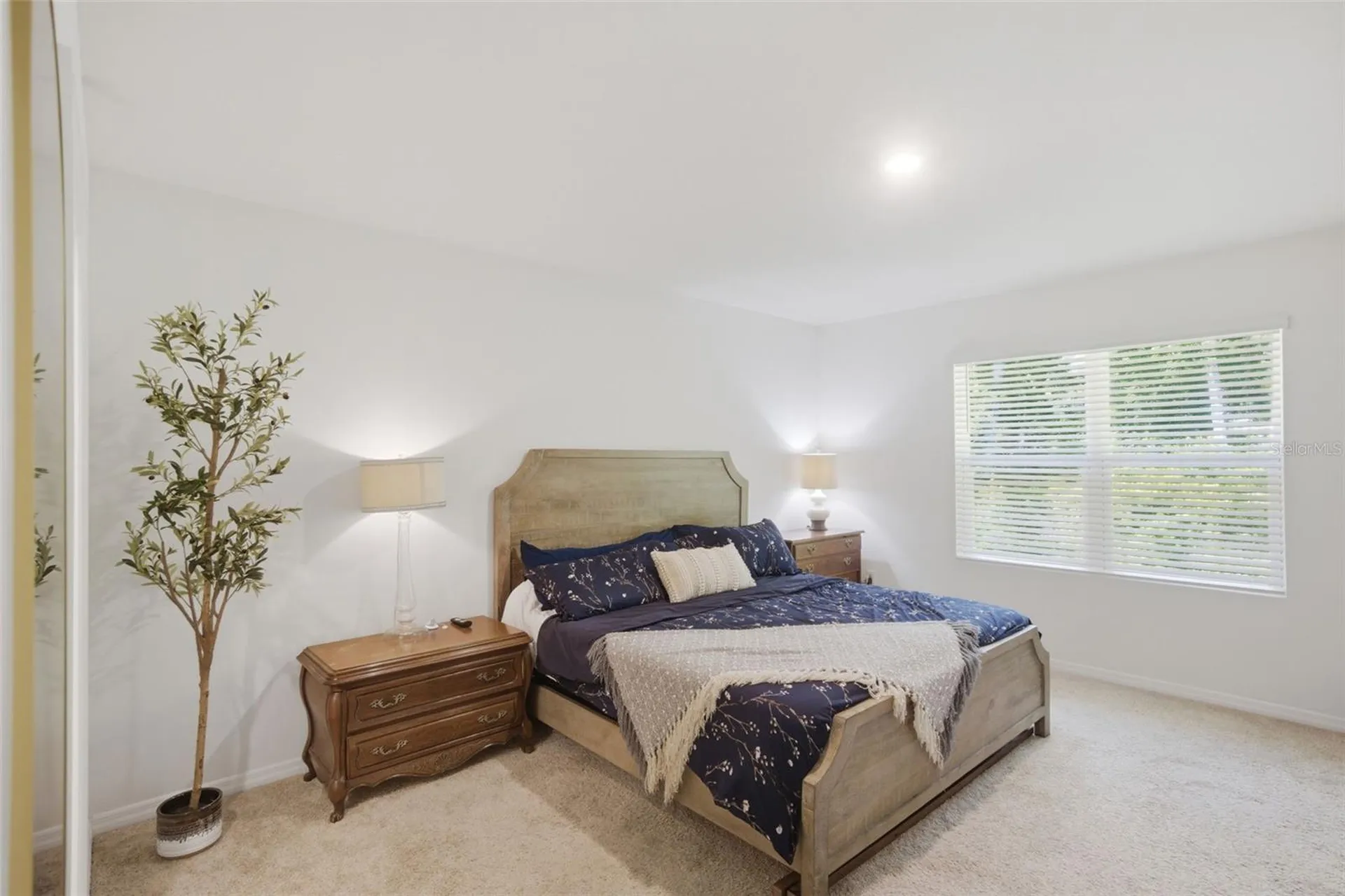 372 Pelham Park Drive Deland FL 32720