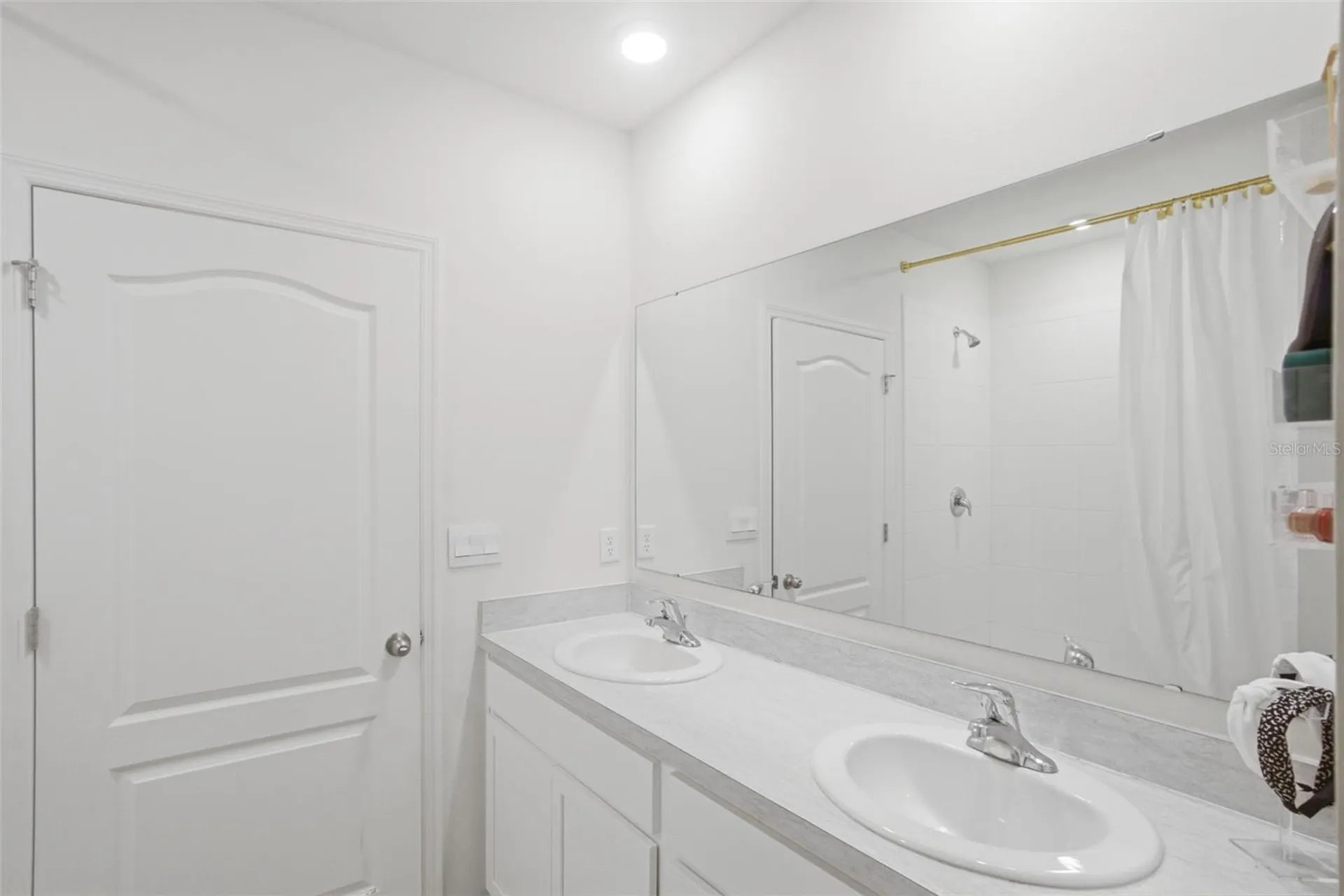 372 Pelham Park Drive Deland FL 32720