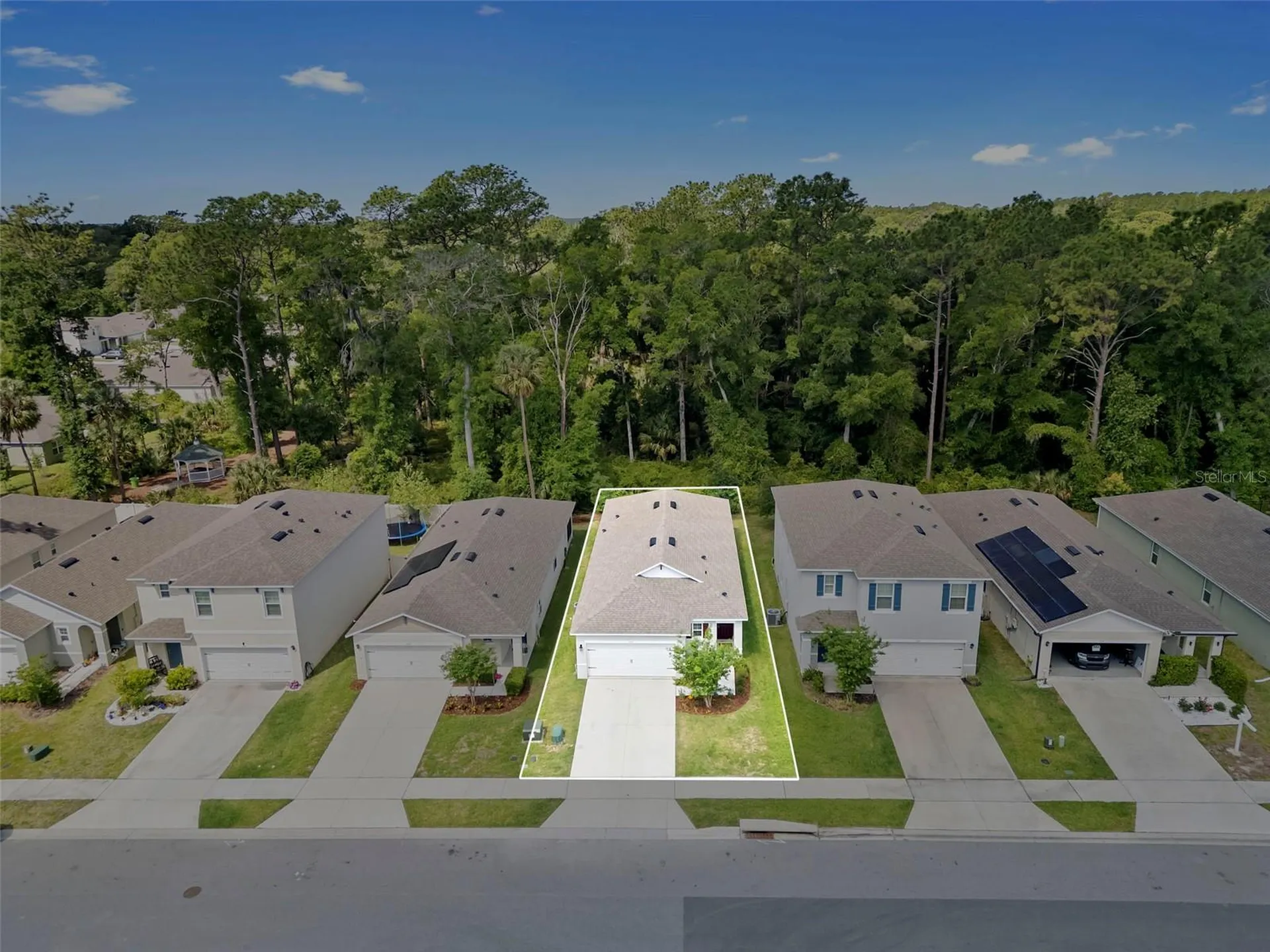 372 Pelham Park Drive Deland FL 32720