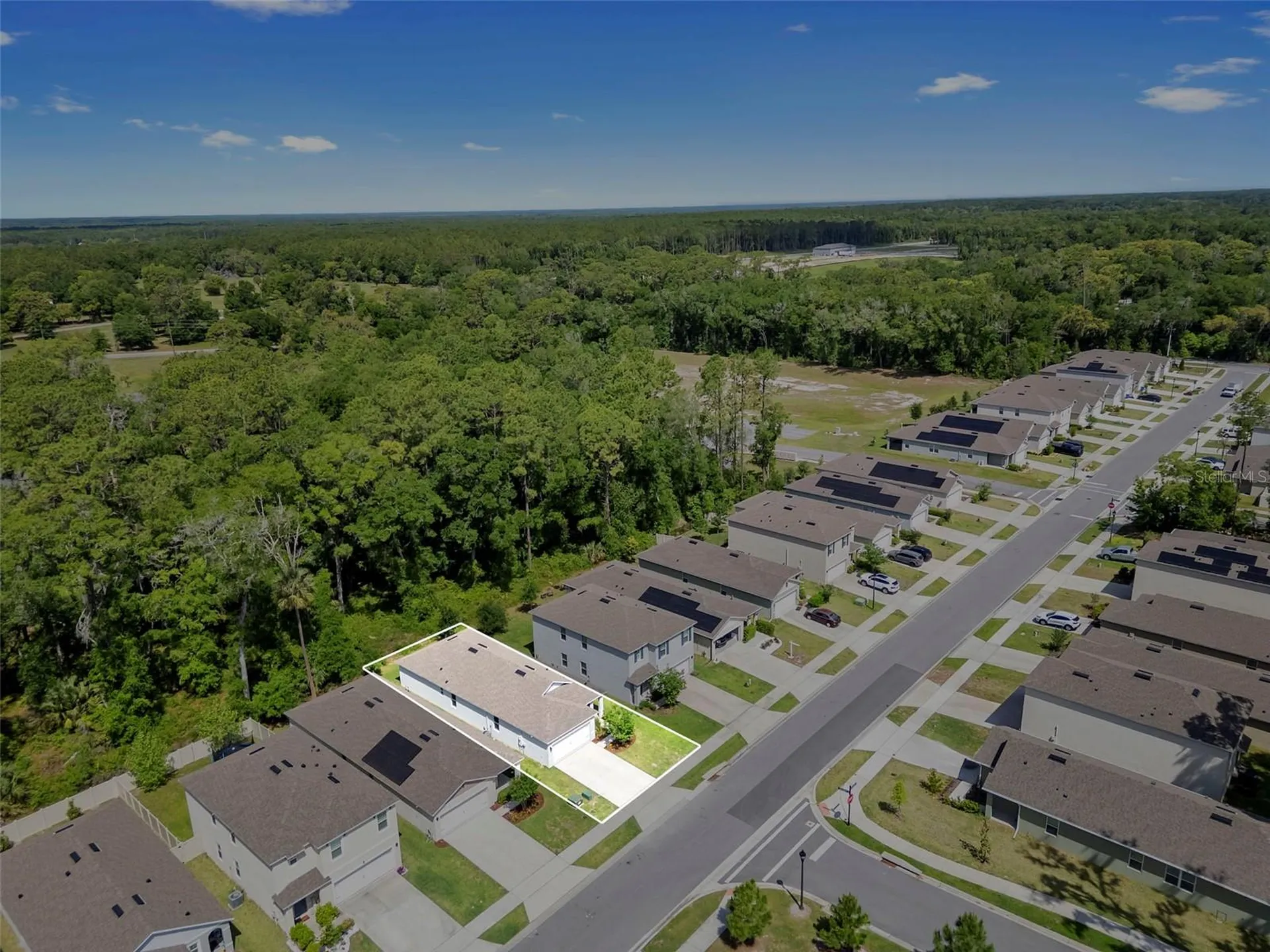 372 Pelham Park Drive Deland FL 32720