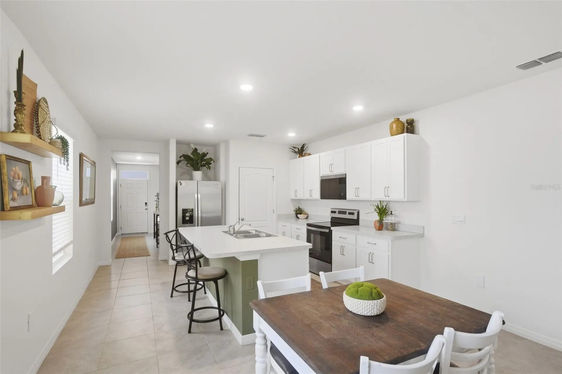 372 Pelham Park Drive Deland FL 32720