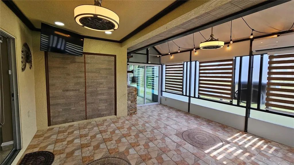 6053 Gentle Ben Circle Wesley Chapel FL 33544