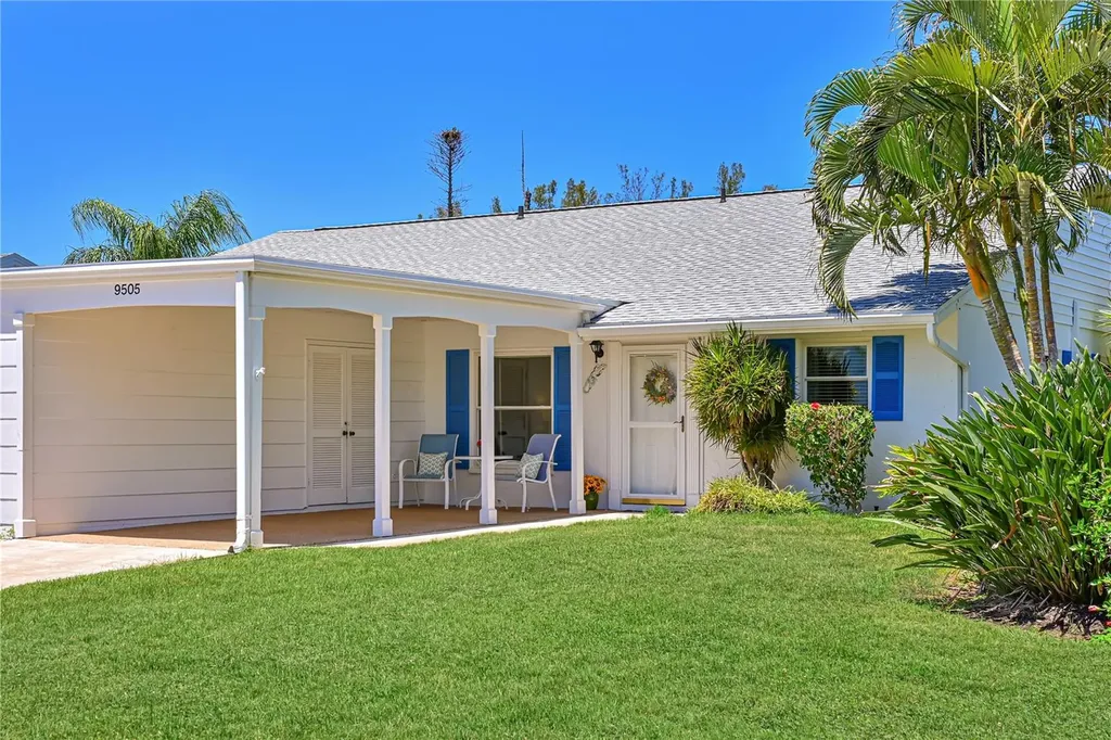 9505 Colonial Drive Bradenton FL 34210