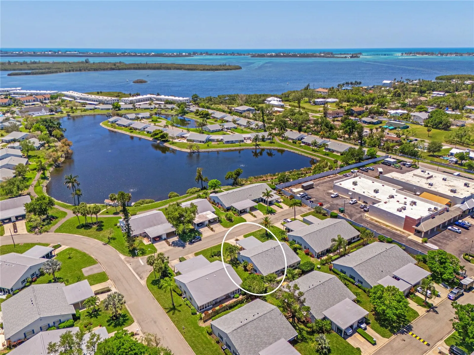9505 Colonial Drive Bradenton FL 34210