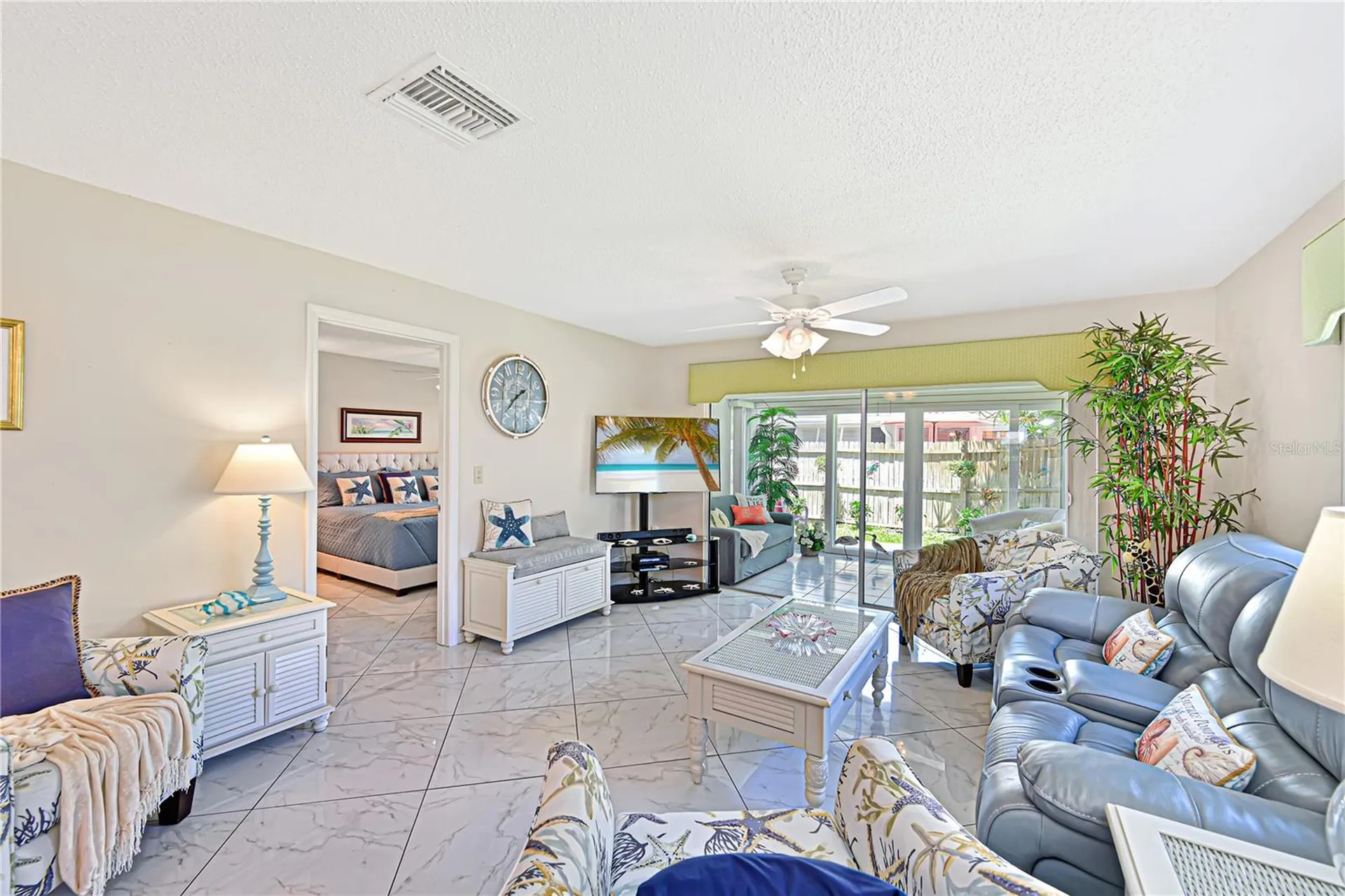 9505 Colonial Drive Bradenton FL 34210