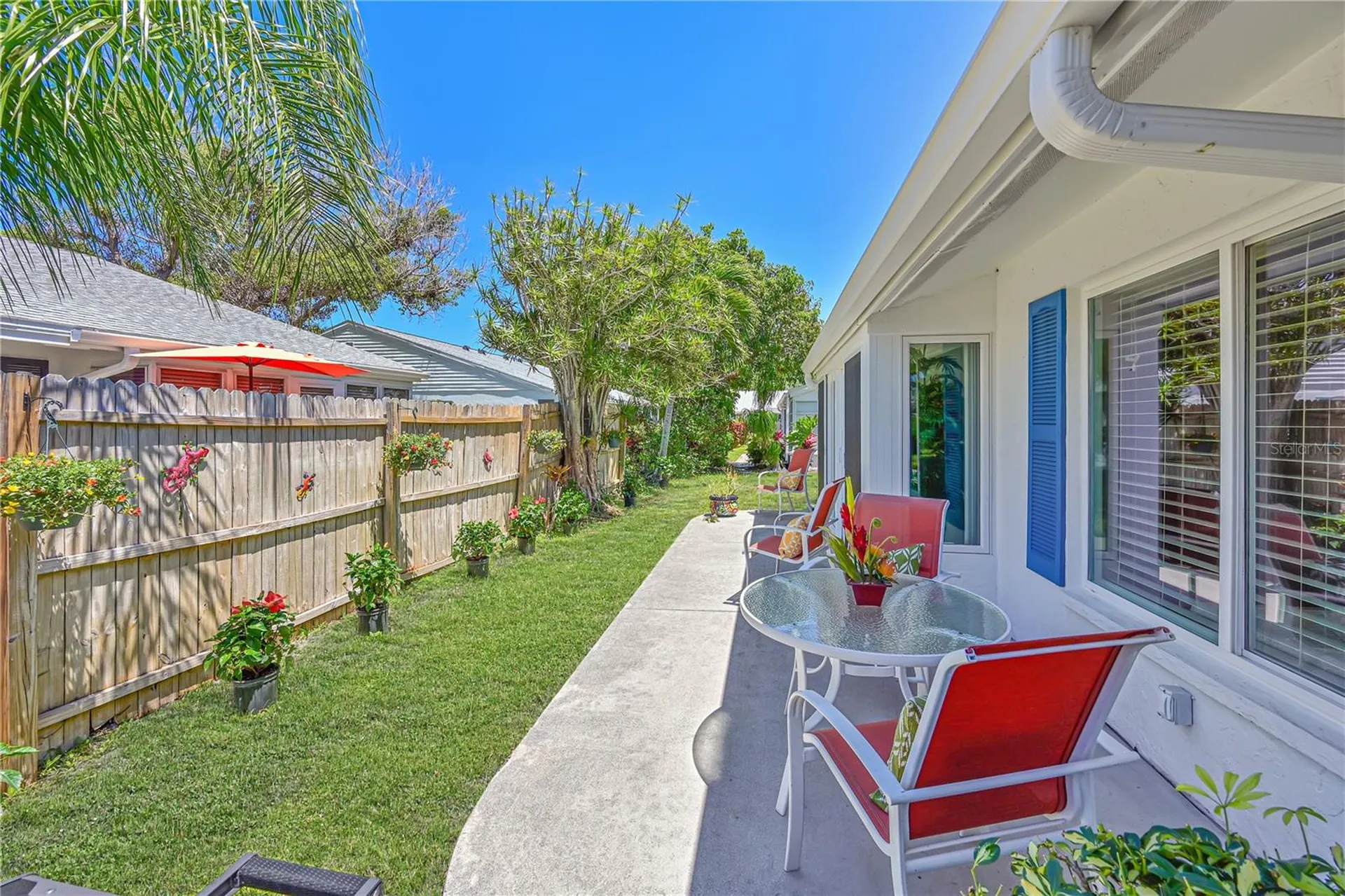 9505 Colonial Drive Bradenton FL 34210